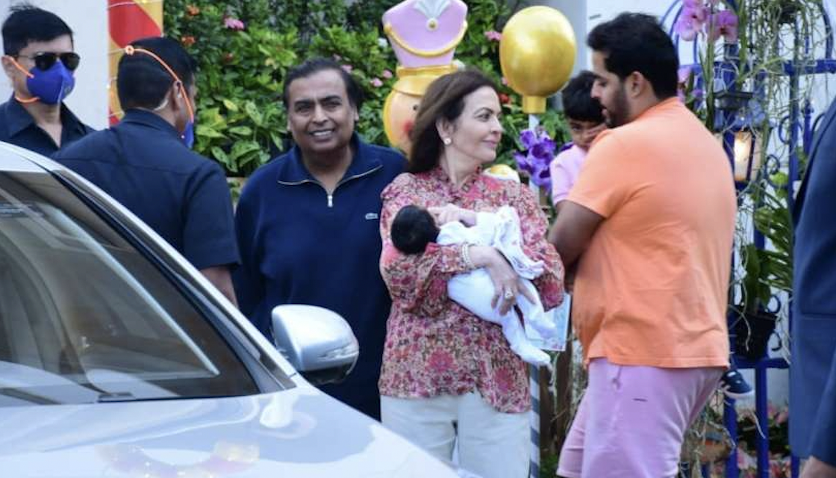 nita-ambani-showed-generosity-after-becoming-a-grandmother-she-is-now-doing-paddy-dharma-and-feeding-the-poor